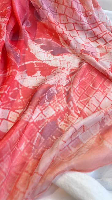 картинка Акварельный шелковый шифон от Roberto Cavalli магазин являющийся официальным дистрибьютором в России 