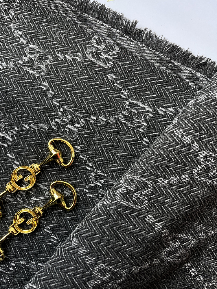 картинка Шелковистый костюмный жаккард с монограммой Gucci от магазина