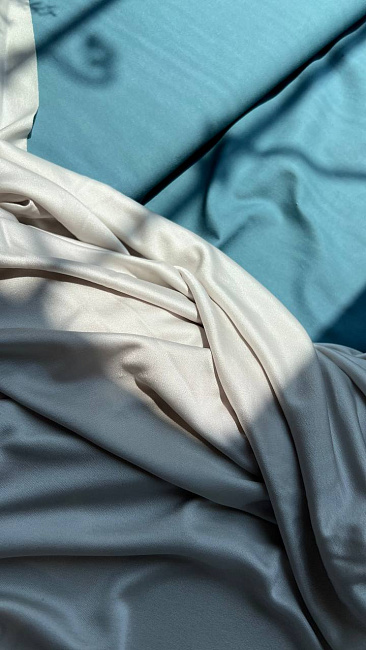 картинка Маслянистый трикотаж  от Max Mara как вторая кожа магазин являющийся официальным дистрибьютором в России 