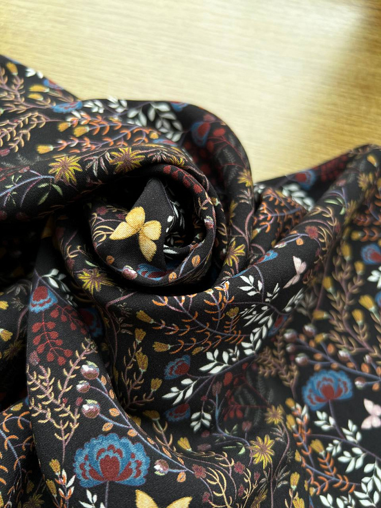 картинка Плательная вискоза из коллекции Flora от Gucci от магазина