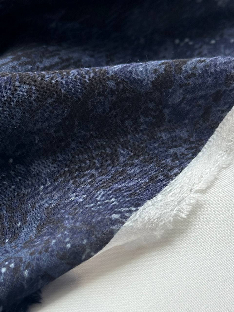 картинка Плательная вискоза в художественную клетку от Stella McCartney от магазина