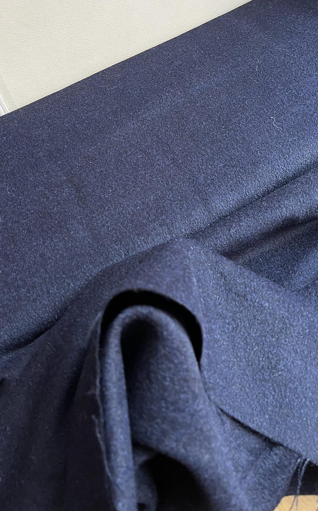 картинка Пальтовая шерсть из альпаки Christian Dior от магазина