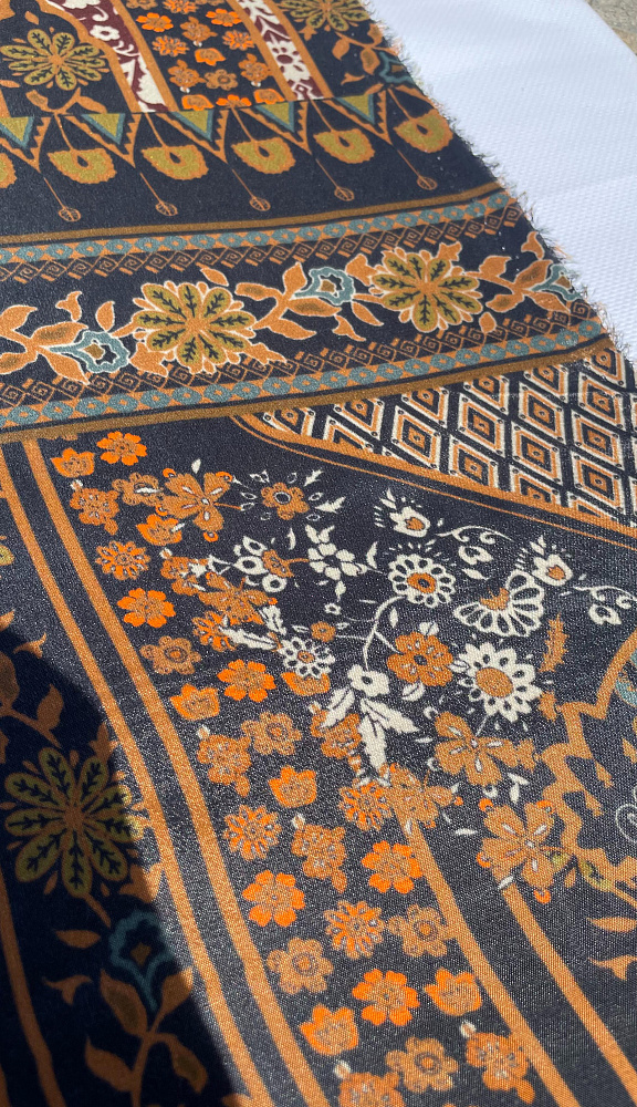 картинка Плательный шелк от ETRO купоном от магазина